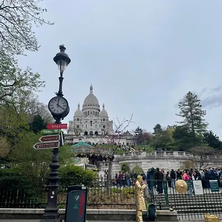 Appartamento Au Coeur Montmartre Parigi